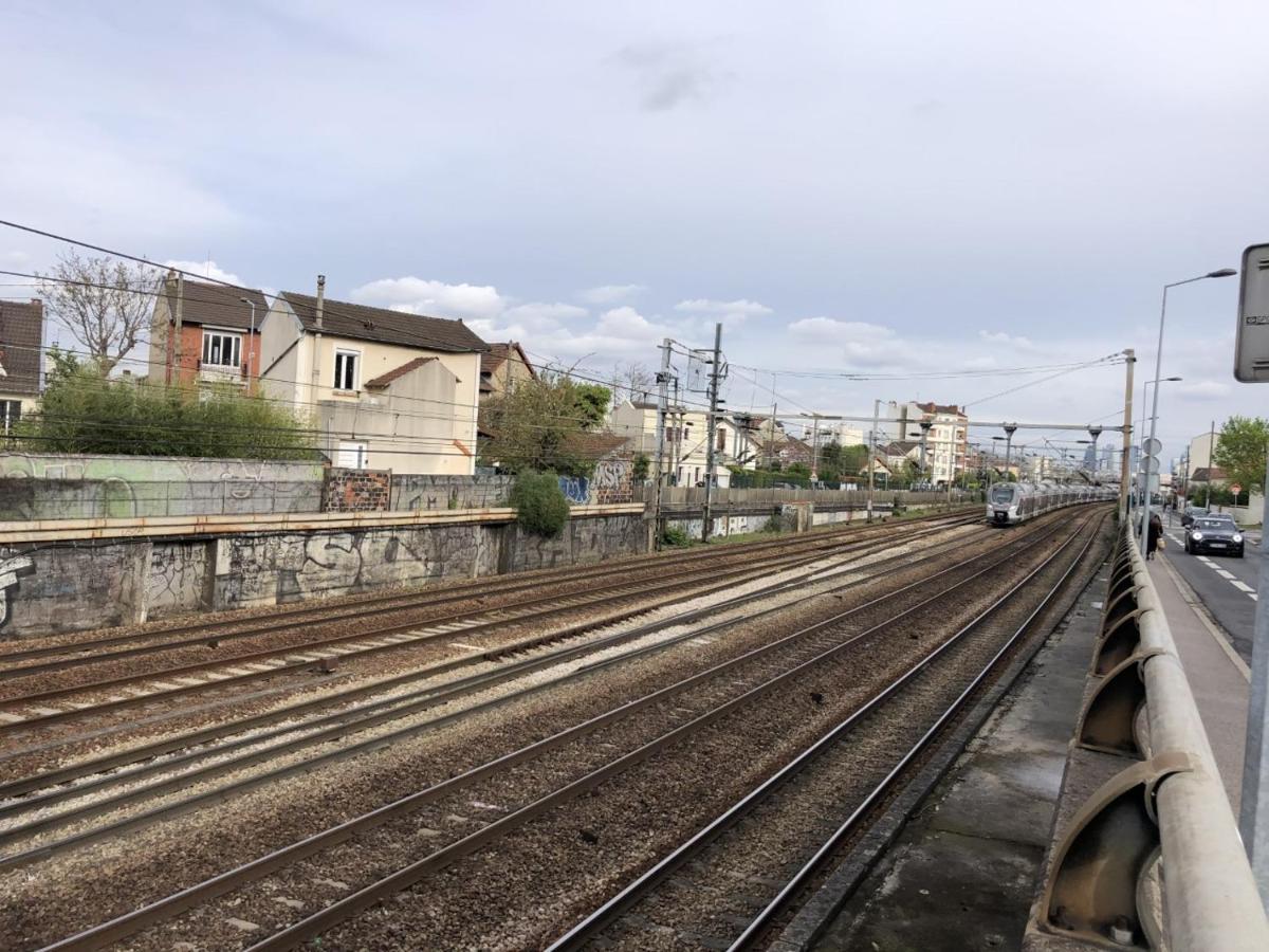 Alloappartmeuble_L'Emeraude Houilles エクステリア 写真